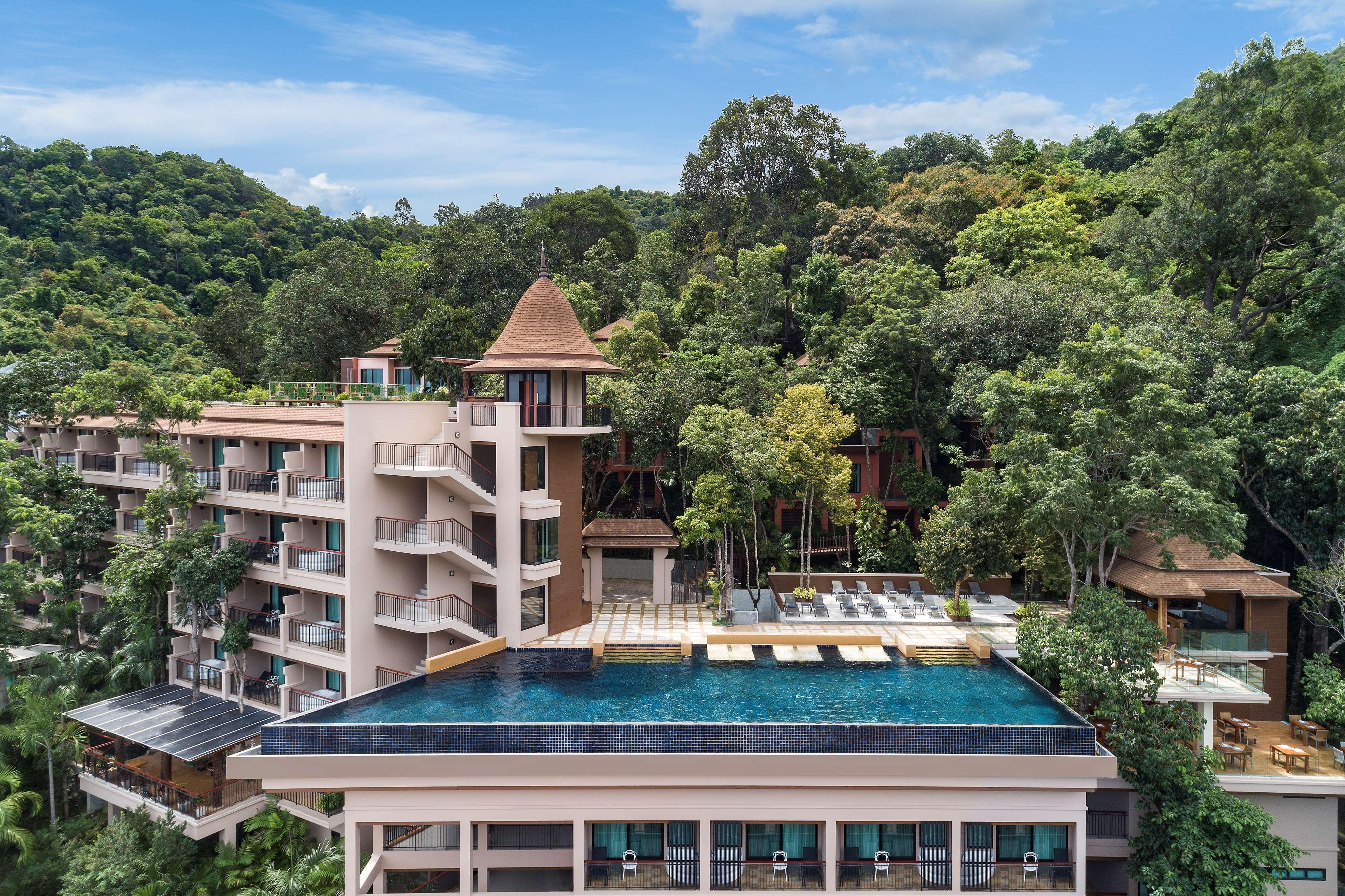 อวานี อ่าวนางคลิฟ กระบี่ รีสอร์ต  Hotel Ao Nang ภายนอก รูปภาพ